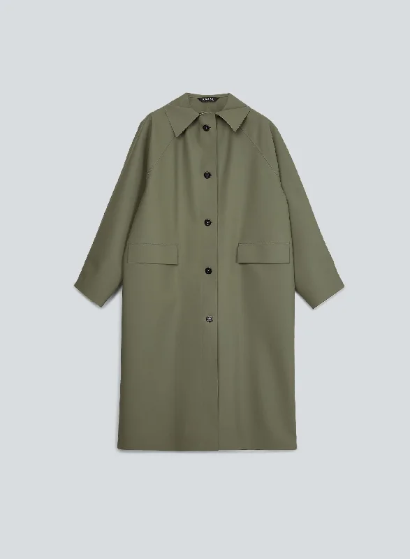 Oversized women's wool coats in a monochromatic look for a trendy outfitOriginal below rubber | khaki Oversized women's wool coats in a monochromatic look for a trendy outfitOriginal below rubber | khaki