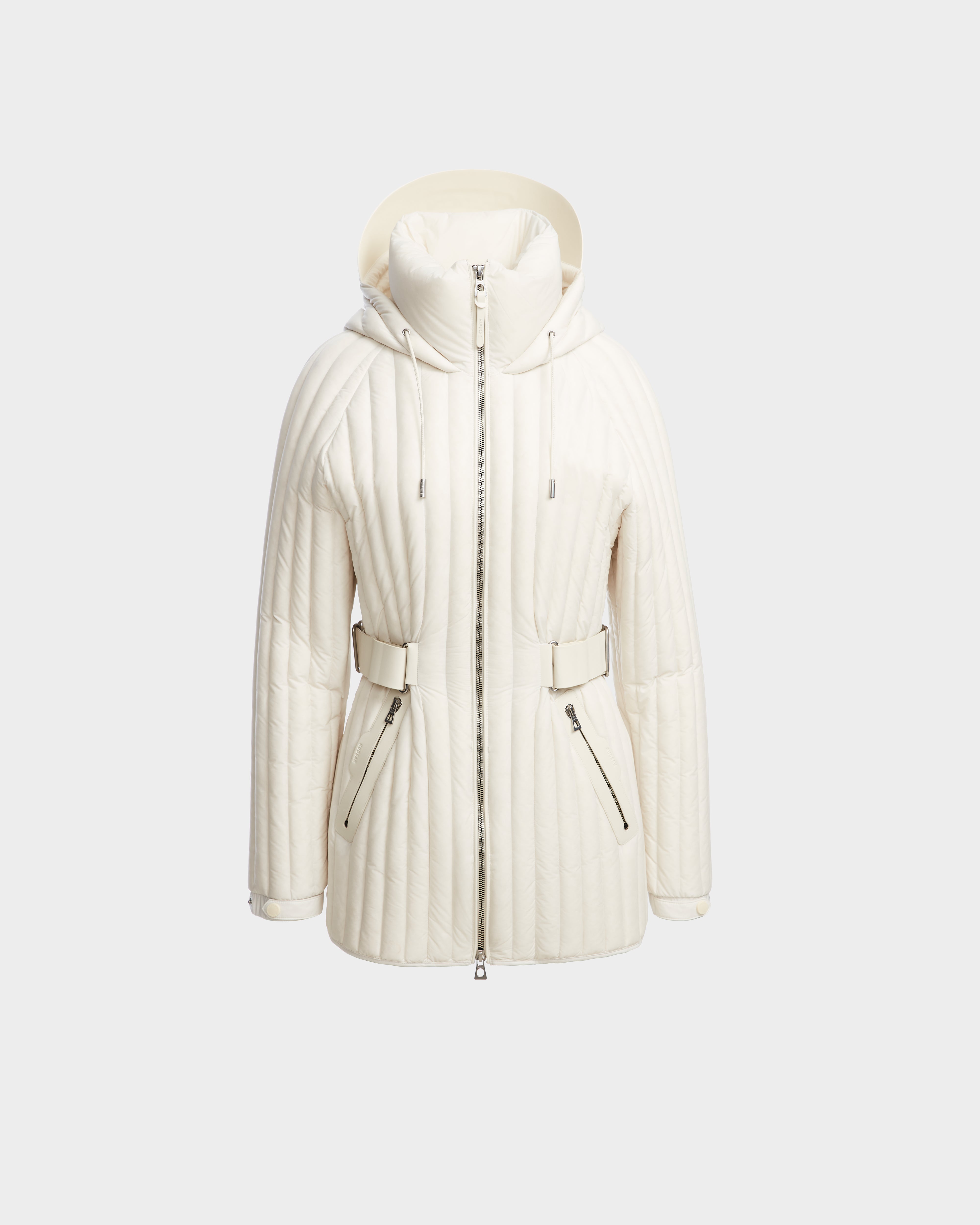 Quilted down women's coats with removable hoods for outdoor activitiesPETRAS - 8124725 Iceland Quilted down women's coats with removable hoods for outdoor activitiesPETRAS - 8124725 Iceland