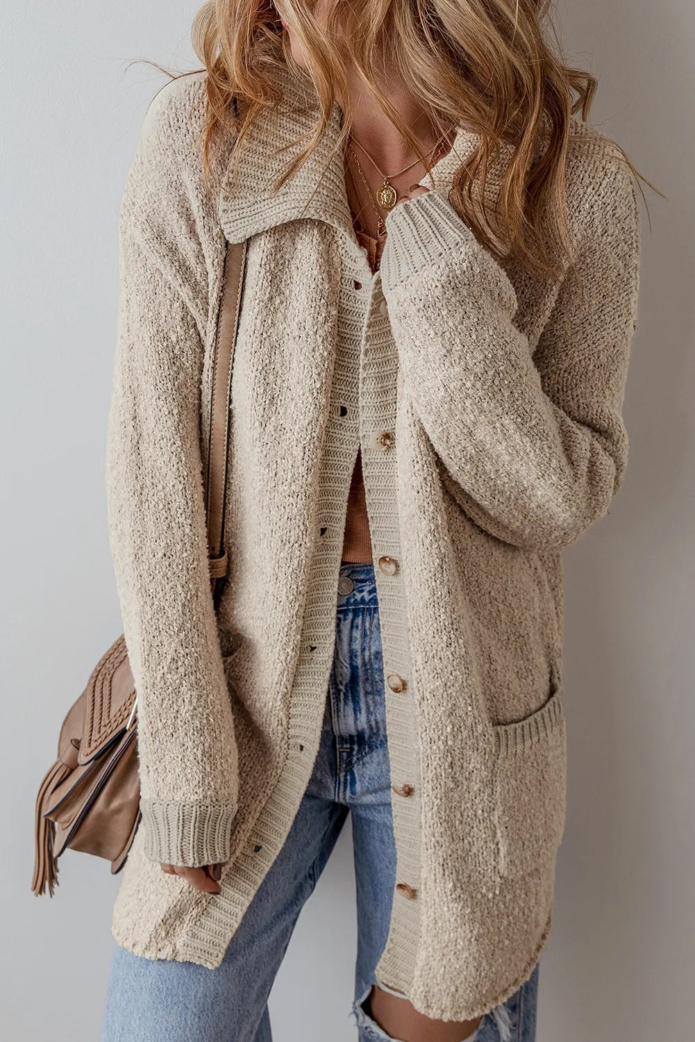 v neck women cardigan to elongate the necklinePocketed Button Up Long Sleeve Cardigan v neck women cardigan to elongate the necklinePocketed Button Up Long Sleeve Cardigan