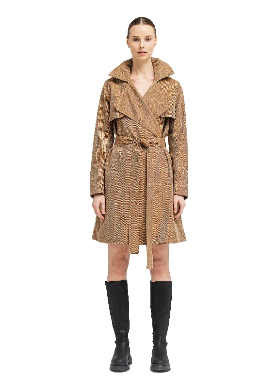 Long women's mac coats in a lightweight fabric for spring showersYr Coat - Camel Tweed Long women's mac coats in a lightweight fabric for spring showersYr Coat - Camel Tweed