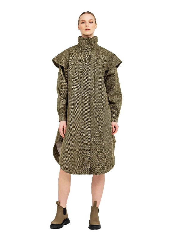 Long women's mac coats in a lightweight fabric for spring showersTyfon Coat - Green Tweed Long women's mac coats in a lightweight fabric for spring showersTyfon Coat - Green Tweed
