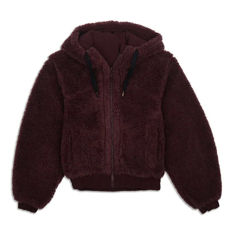 Shearling - lined women's leather coats for ultimate warmth and luxuryReversible Fleece Jacket Shearling - lined women's leather coats for ultimate warmth and luxuryReversible Fleece Jacket