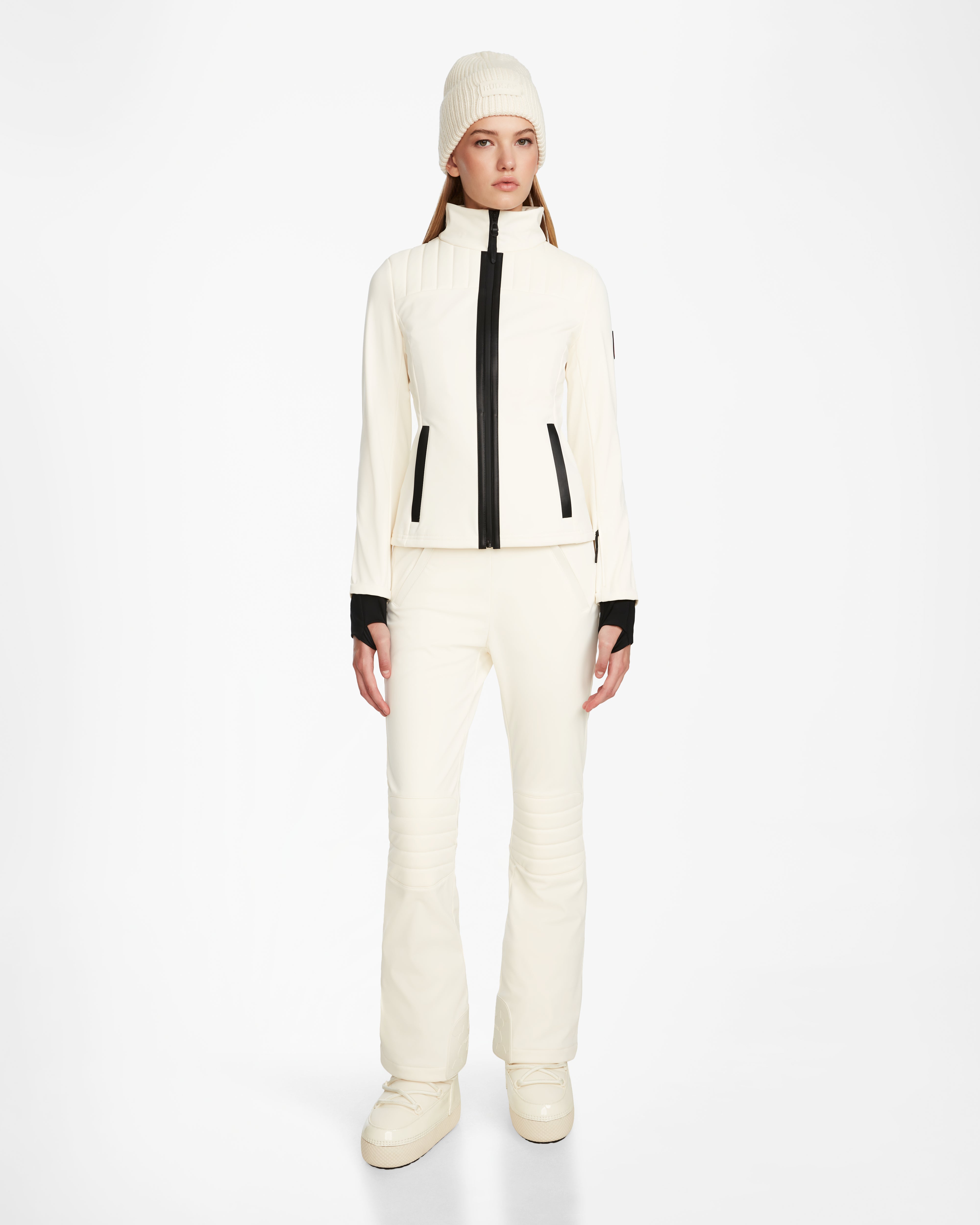 Petite women's wool blend coats with a tailored fit for a flattering silhouetteROSALIE - 8124784 Iceland Petite women's wool blend coats with a tailored fit for a flattering silhouetteROSALIE - 8124784 Iceland