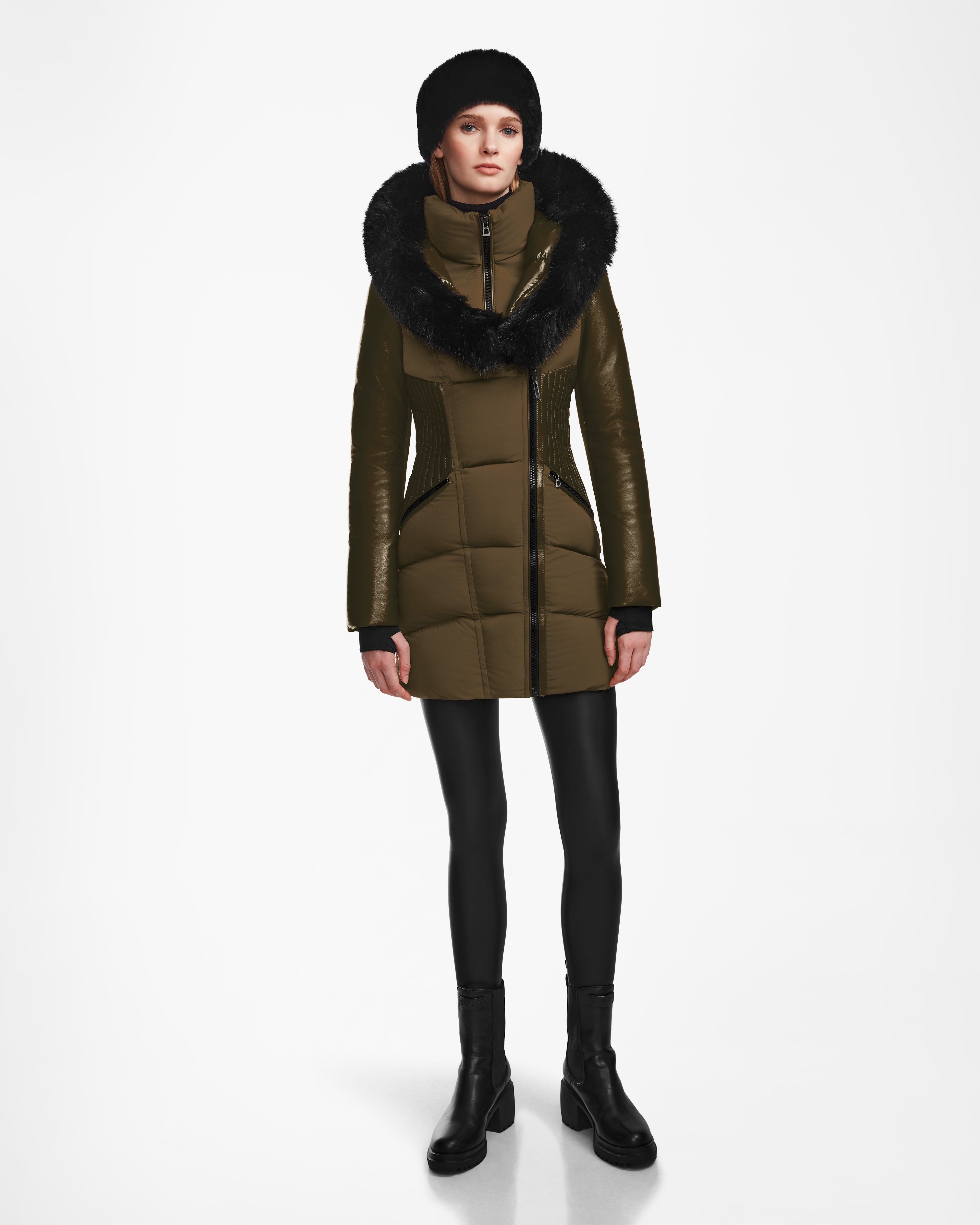 Women's knee - length wool blend coats with a fur collar for added warmthSHAUNA - 8122586 Army Women's knee - length wool blend coats with a fur collar for added warmthSHAUNA - 8122586 Army