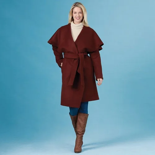 Women's knee - length wool blend coats with a fur collar for added warmthSimplicity Wrap Coats S8990
