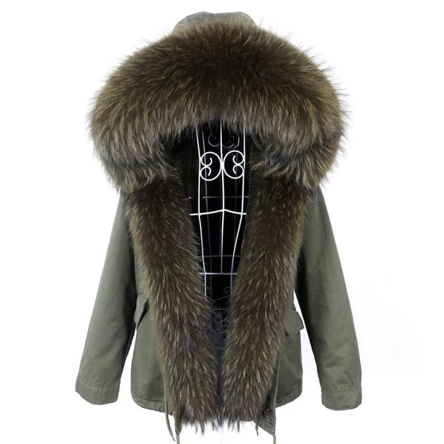 Checkered women's wool coats in a classic pattern for a timeless styleSlim Fit Natural Raccoon Fur Collared Thick Winter Jacket for Women Checkered women's wool coats in a classic pattern for a timeless styleSlim Fit Natural Raccoon Fur Collared Thick Winter Jacket for Women