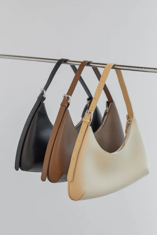 boyfriend style women cardigan for a relaxed fitSMALL ROUNDED SHOULDER BAG