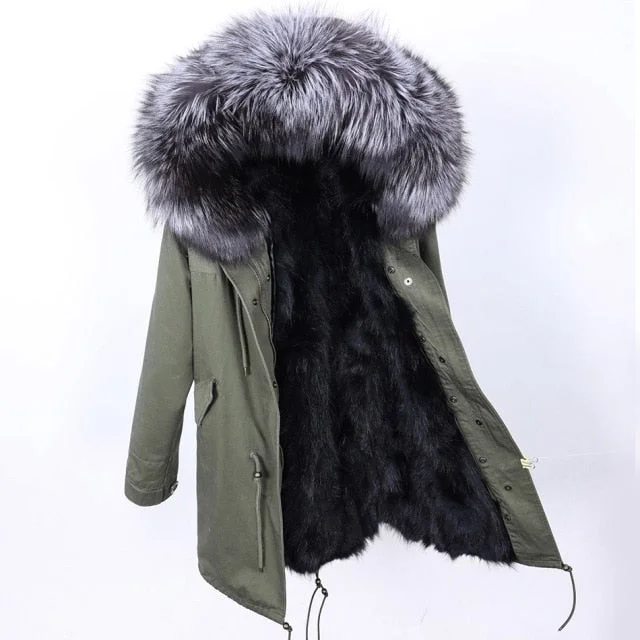Checkered women's wool coats in a classic pattern for a timeless styleSolid Color Long Winter Jacket for Women with Natural Raccoon Fur Hood