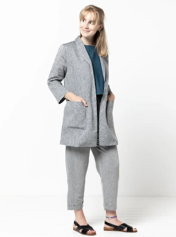 Women's knee - length wool blend coats with a fur collar for added warmthStyle Arc Loren Jacket