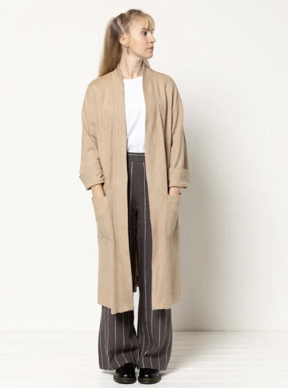 Mid - length women's down coats in a slim fit for a modern and sleek appearanceStyle Arc Sigrid Knit Coat Mid - length women's down coats in a slim fit for a modern and sleek appearanceStyle Arc Sigrid Knit Coat