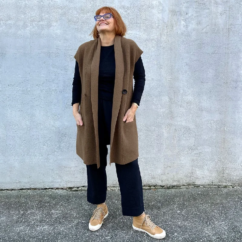 Women's pea coats with brass buttons for a nautical - inspired styleTessuti Fabrics Torino Vest