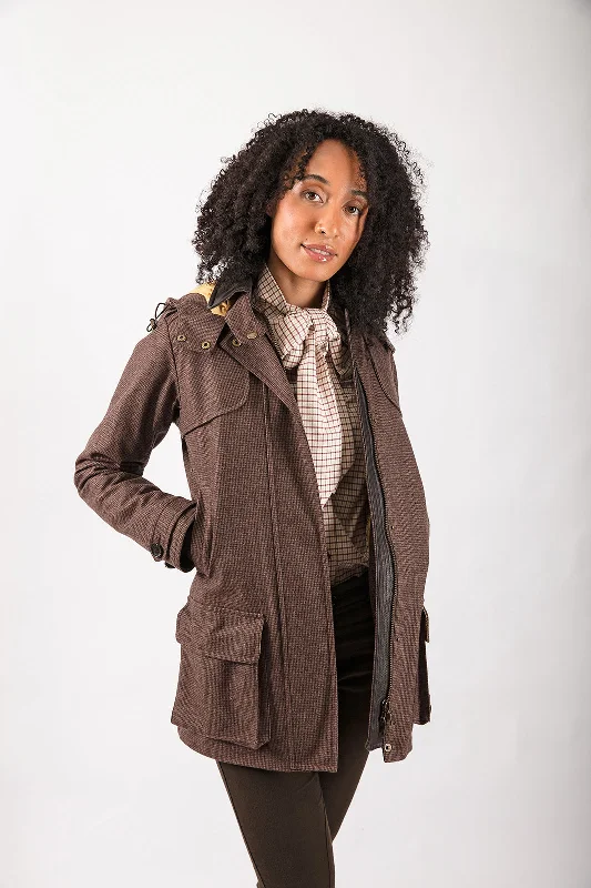 Long women's mac coats in a lightweight fabric for spring showersField coat in Brown Tweed Long women's mac coats in a lightweight fabric for spring showersField coat in Brown Tweed