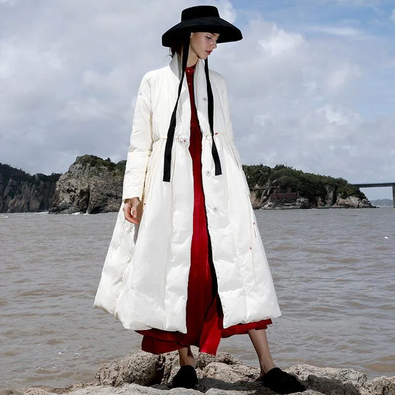 Embroidered women's cotton coats in a bohemian pattern for a unique designtop quality white duck down coat casual drawstring  down jacket thick coats