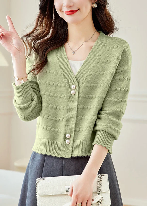 Embroidered women's cotton coats in a bohemian pattern for a unique designVogue Green V Neck Button Knit Coat Fall