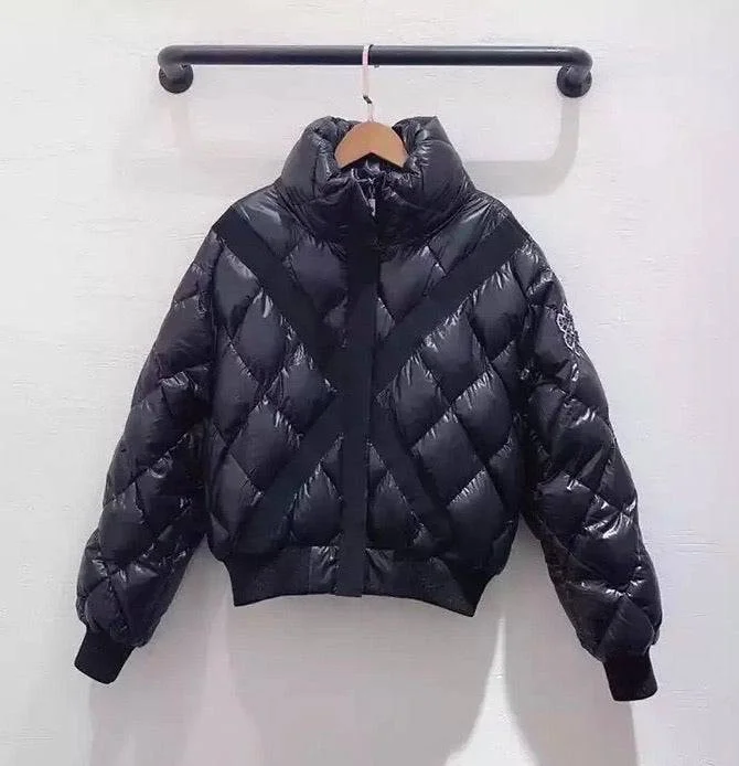 Belted women's cashmere coats in soft pastels for a luxurious feelWarm White Duck Down Geometric Pattern Coat Belted women's cashmere coats in soft pastels for a luxurious feelWarm White Duck Down Geometric Pattern Coat