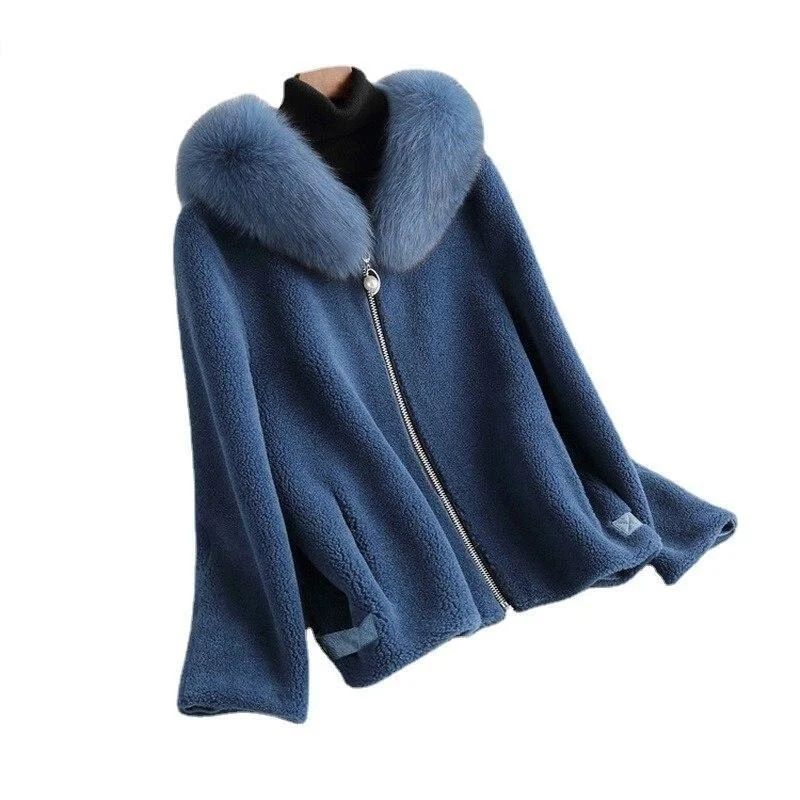 Embroidered women's cotton coats in a bohemian pattern for a unique designWinter Casual Women's Short Hooded Sheep Shearling Wool Fur Coats & Jackets