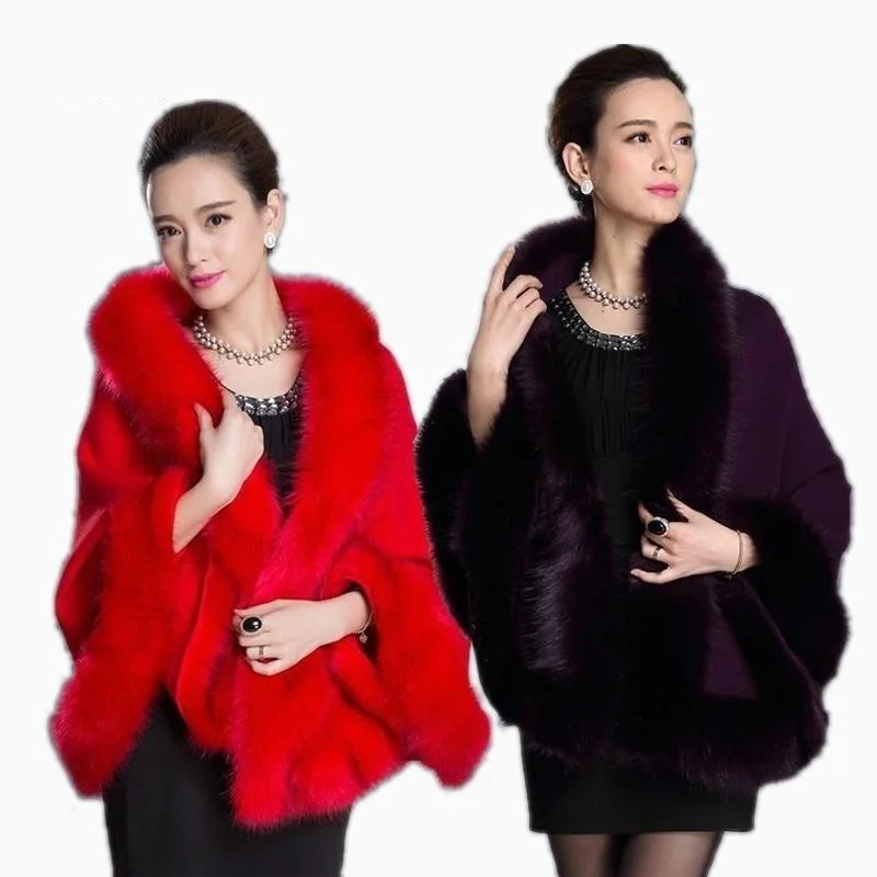 Women's pea coats with brass buttons for a nautical - inspired styleWinter Fashion Women's Synthetic Fur Collar Shawl Cape