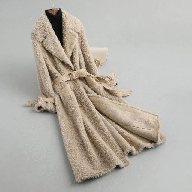 Women's long - sleeve wool coats in a houndstooth pattern for a classic charmWinter Ladies Sheep Shearling Wool Turn-down Collar Long Coats & Jackets Women's long - sleeve wool coats in a houndstooth pattern for a classic charmWinter Ladies Sheep Shearling Wool Turn-down Collar Long Coats & Jackets