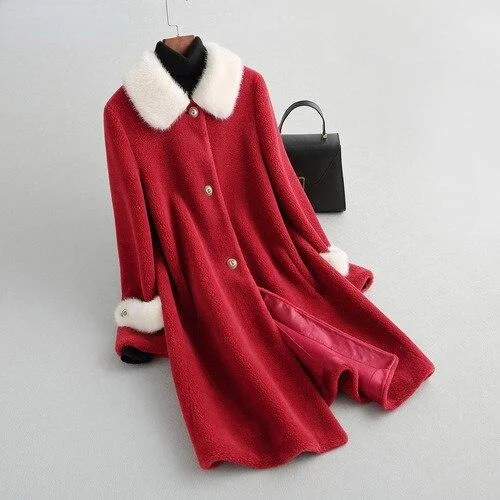 Checkered women's wool coats in a classic pattern for a timeless styleWinter Style Female Real Sheep Shearling Mink Fur Collar Coats & Jackets
