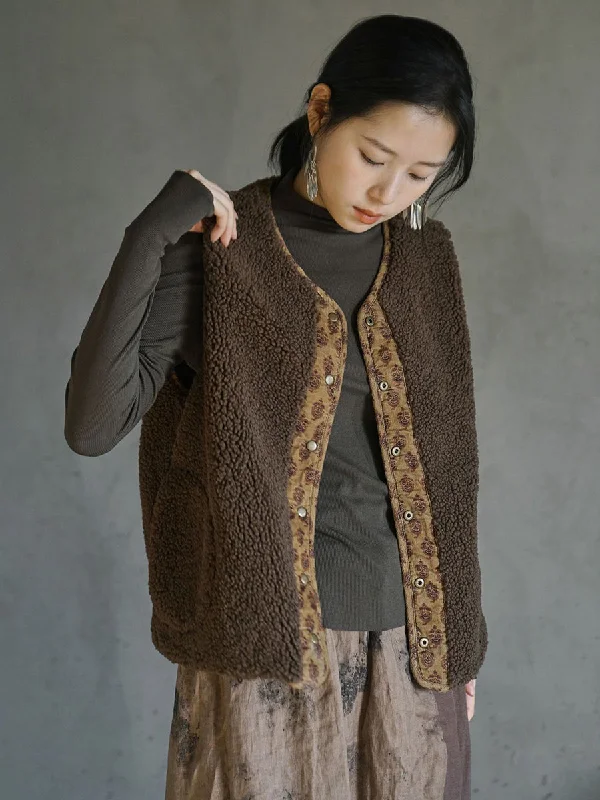 Shearling - lined women's leather coats for ultimate warmth and luxuryWomen Winter Vintage Reversible Wearing Fleece Vest Coat Shearling - lined women's leather coats for ultimate warmth and luxuryWomen Winter Vintage Reversible Wearing Fleece Vest Coat