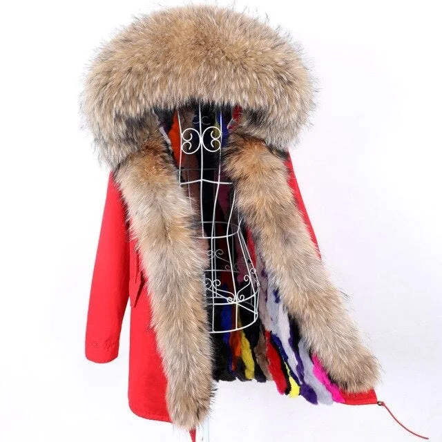 Women's knee - length wool blend coats with a fur collar for added warmthWomen's Fur Long Sleeved Jacket with Removable Natural Fox Fur Lining Women's knee - length wool blend coats with a fur collar for added warmthWomen's Fur Long Sleeved Jacket with Removable Natural Fox Fur Lining
