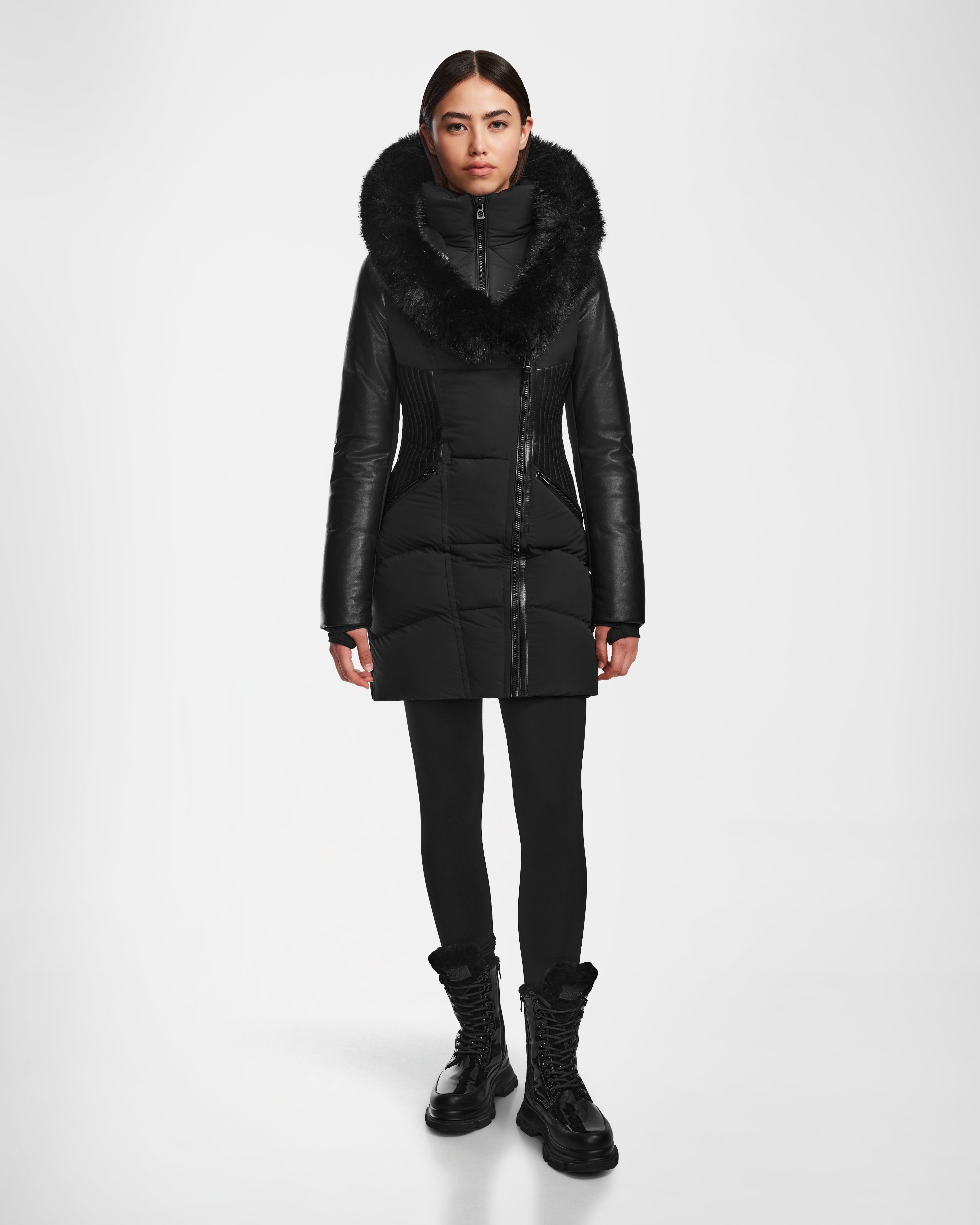 Plus size women's wool blend coats for a warm and stylish winterSHAUNA - 8122586 BLACK Plus size women's wool blend coats for a warm and stylish winterSHAUNA - 8122586 BLACK