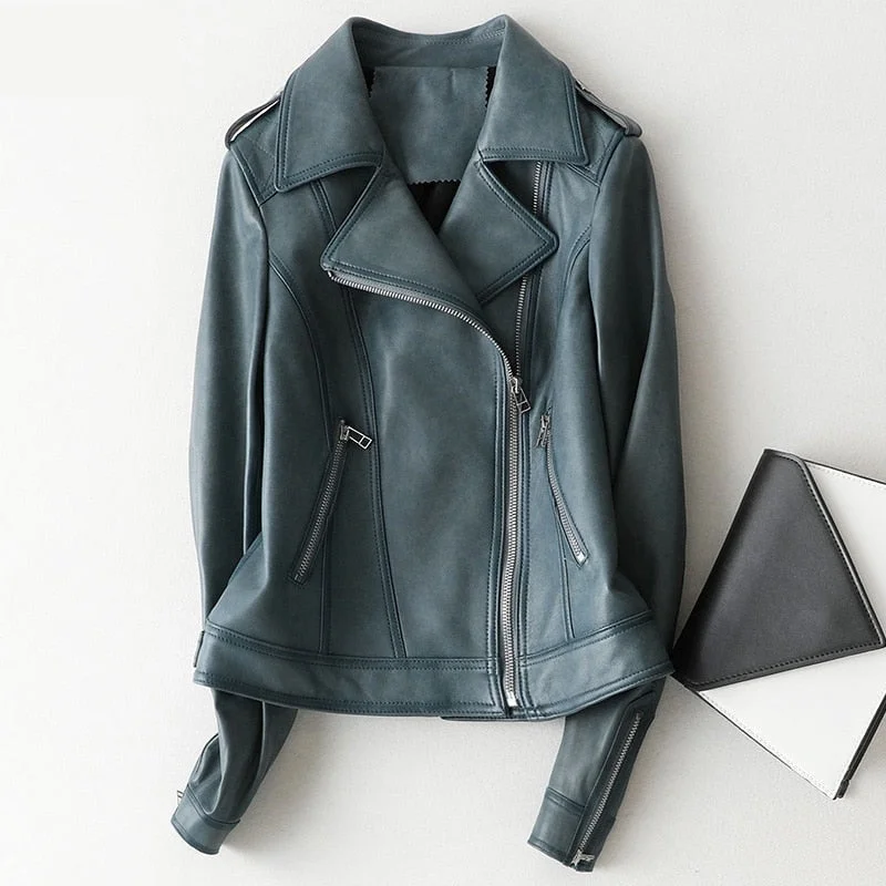 Oversized women's wool coats in a monochromatic look for a trendy outfitWomen's Retro Oil Wax Genuine Leather Motorcycle Short Jackets Oversized women's wool coats in a monochromatic look for a trendy outfitWomen's Retro Oil Wax Genuine Leather Motorcycle Short Jackets