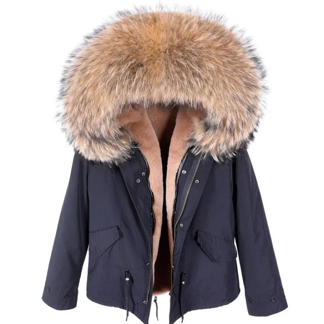 Oversized women's wool coats in a monochromatic look for a trendy outfitWomen's Thick Warm Long-Sleeved Natural Raccoon Fur Collared Winter Jacket Oversized women's wool coats in a monochromatic look for a trendy outfitWomen's Thick Warm Long-Sleeved Natural Raccoon Fur Collared Winter Jacket