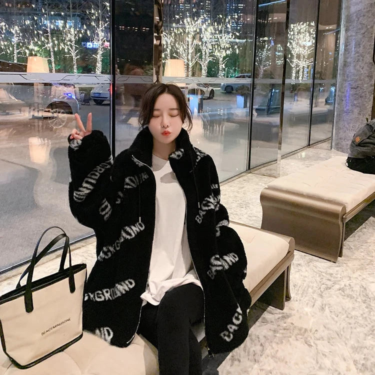 Checkered women's wool coats in a classic pattern for a timeless styleWomen's Warm Winter Hooded Thick Fur Wool Shearling Coat Jacket Checkered women's wool coats in a classic pattern for a timeless styleWomen's Warm Winter Hooded Thick Fur Wool Shearling Coat Jacket