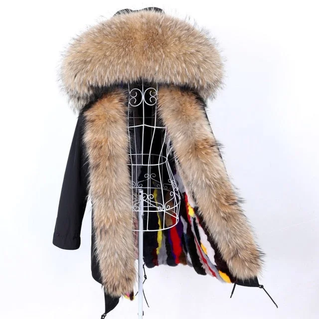 Checkered women's wool coats in a classic pattern for a timeless styleWomen's Winter Fashion Long-Sleeved Thick Jacket with Removable Fox Fur Lining Checkered women's wool coats in a classic pattern for a timeless styleWomen's Winter Fashion Long-Sleeved Thick Jacket with Removable Fox Fur Lining