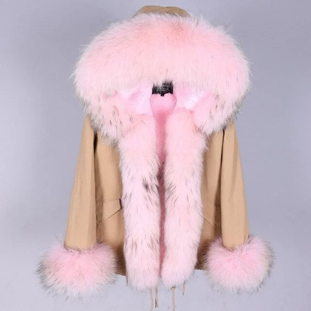 Mid - length women's down coats in a slim fit for a modern and sleek appearanceWomen's Winter Style Natural Racoon Fur Long Sleeves and Fur Collar Parkas