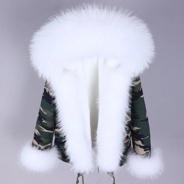 Belted women's cashmere coats in soft pastels for a luxurious feelWomen's Winter Style Natural Racoon Fur Sleeves and Collar Printed Parkas