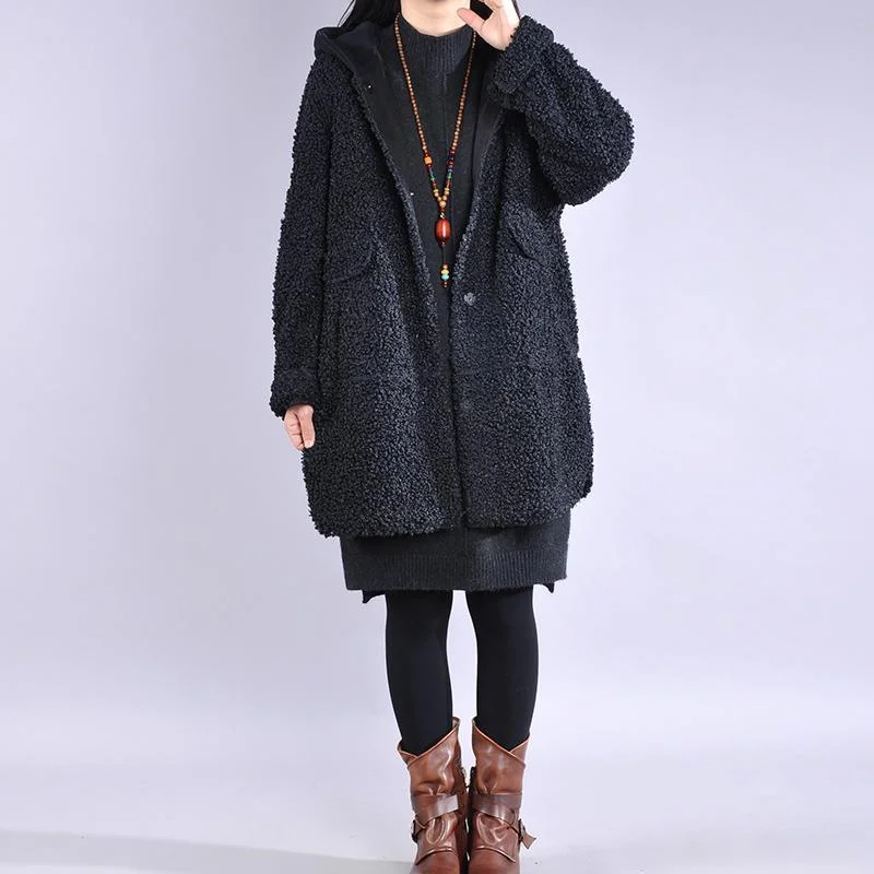 Women's cropped leather coats with silver studs for an edgy lookArt hooded Fine wild crane coats black loose outwears Women's cropped leather coats with silver studs for an edgy lookArt hooded Fine wild crane coats black loose outwears