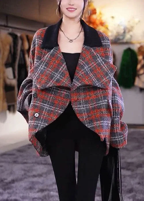 Oversized women's wool coats in a monochromatic look for a trendy outfitBeautiful Plaid Peter Pan Collar Pockets Woolen Coats Long Sleeve Oversized women's wool coats in a monochromatic look for a trendy outfitBeautiful Plaid Peter Pan Collar Pockets Woolen Coats Long Sleeve