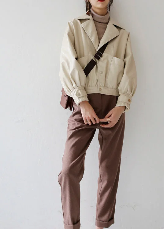 Women's knee - length wool blend coats with a fur collar for added warmthBeige Pockets Patchwork Faux Leather Jackets Peter Pan Collar Batwing Sleeve Women's knee - length wool blend coats with a fur collar for added warmthBeige Pockets Patchwork Faux Leather Jackets Peter Pan Collar Batwing Sleeve
