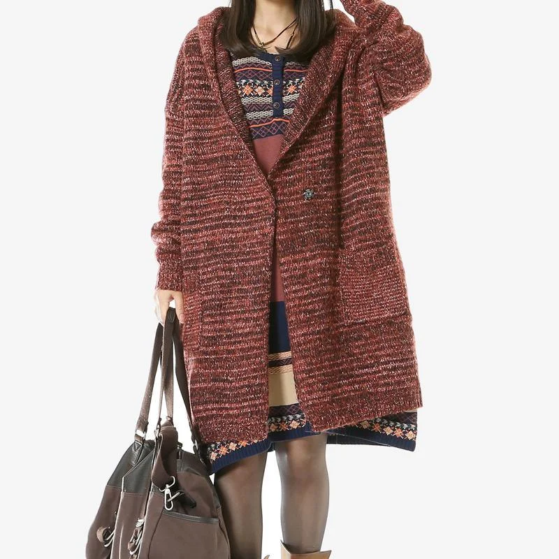 Women's knee - length wool blend coats with a fur collar for added warmthBrown sweater coats long winter cardigans