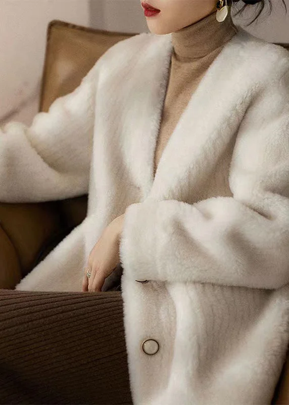 Plus size women's wool blend coats for a warm and stylish winterChic White V Neck Pockets Patchwork Wool Coats Winter Plus size women's wool blend coats for a warm and stylish winterChic White V Neck Pockets Patchwork Wool Coats Winter