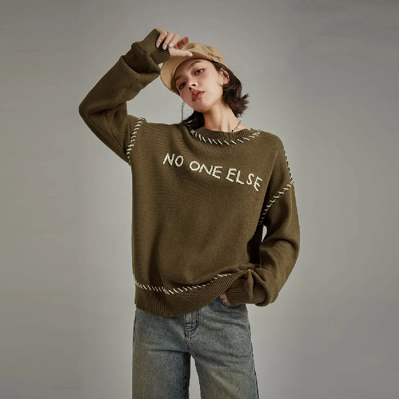 Plus Size Women's Ruffled Hem Sweaters in Floral PrintsLogo Boxy Stitch Knit Sweater Plus Size Women's Ruffled Hem Sweaters in Floral PrintsLogo Boxy Stitch Knit Sweater