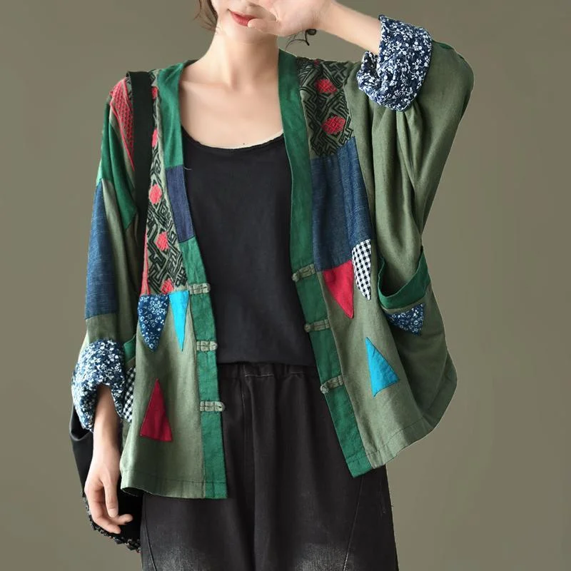 Women's reversible down coats with two - tone designs for versatile stylingElegant Women Patchwork Coat Luxury Jacket Women's reversible down coats with two - tone designs for versatile stylingElegant Women Patchwork Coat Luxury Jacket