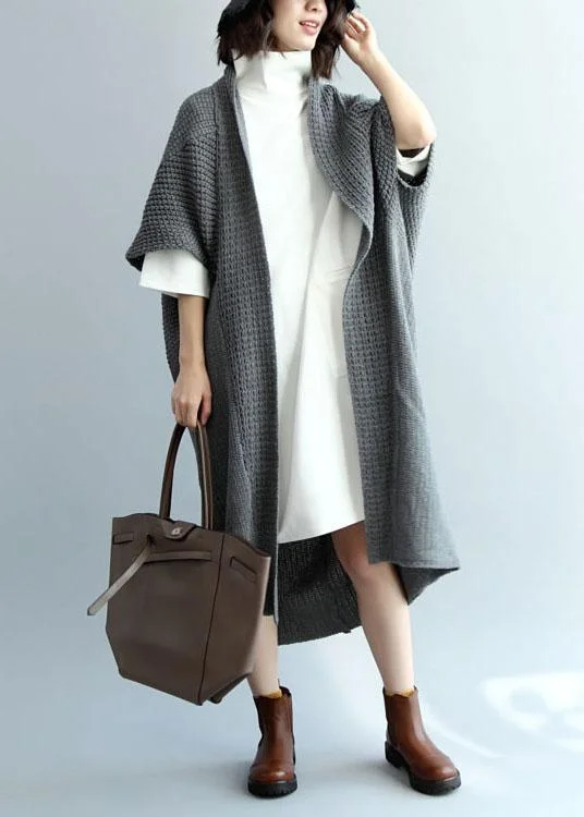 Women's knee - length wool blend coats with a fur collar for added warmthFashion Dark Gray Bat Wing Sleeve Pockets Fall Knitwear Coat Women's knee - length wool blend coats with a fur collar for added warmthFashion Dark Gray Bat Wing Sleeve Pockets Fall Knitwear Coat