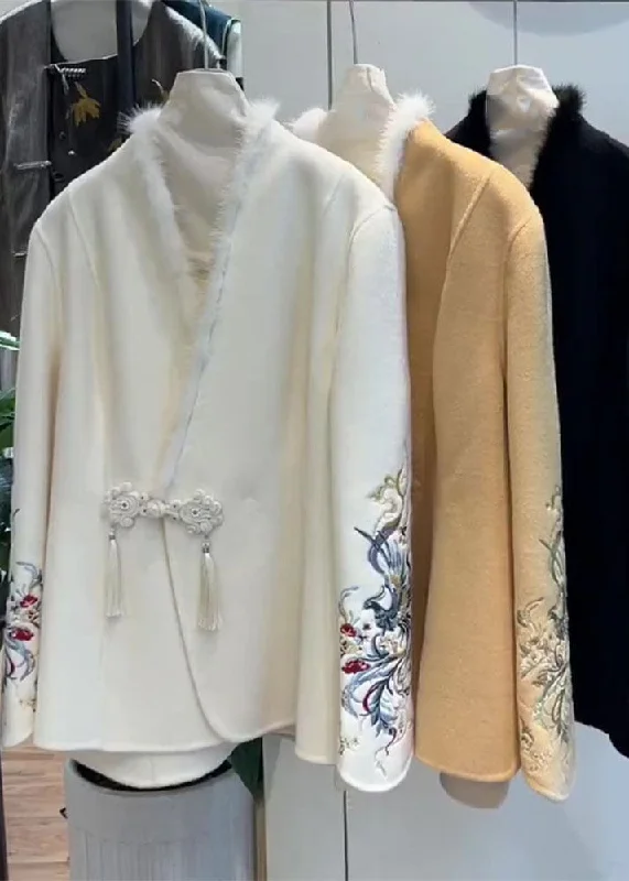 Oversized women's wool coats in a monochromatic look for a trendy outfitFashion White Fur Collar Button Woolen Coat Long Sleeve Oversized women's wool coats in a monochromatic look for a trendy outfitFashion White Fur Collar Button Woolen Coat Long Sleeve