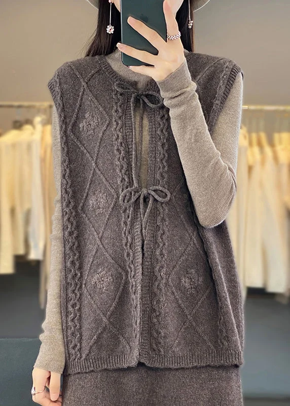 Women's knee - length wool blend coats with a fur collar for added warmthFrench Chocolate O-Neck Lace Up Patchwork Knit Waistcoat Sleeveless Women's knee - length wool blend coats with a fur collar for added warmthFrench Chocolate O-Neck Lace Up Patchwork Knit Waistcoat Sleeveless