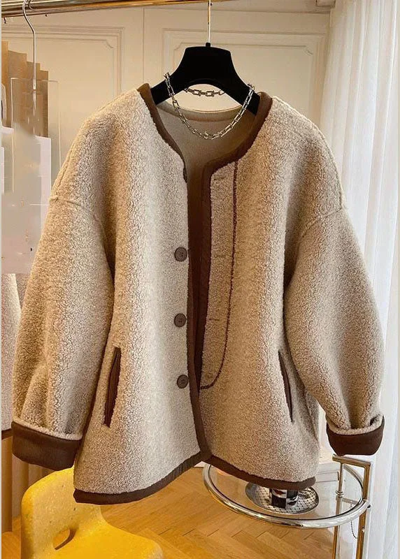 Embroidered women's cotton coats in a bohemian pattern for a unique designFrench Khaki O-Neck Patchwork Button Faux Fur Coats Winter Embroidered women's cotton coats in a bohemian pattern for a unique designFrench Khaki O-Neck Patchwork Button Faux Fur Coats Winter