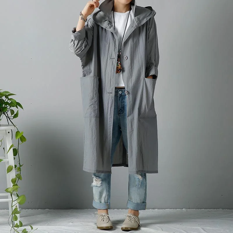 Oversized women's wool coats in a monochromatic look for a trendy outfitGray oversized hoodie cardigans winter coats