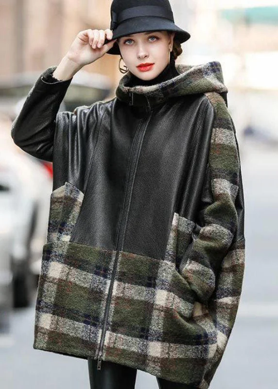 Shearling - lined women's leather coats for ultimate warmth and luxuryModern Black Hooded Patchwork Sheepskin Wool Coats Winter Shearling - lined women's leather coats for ultimate warmth and luxuryModern Black Hooded Patchwork Sheepskin Wool Coats Winter
