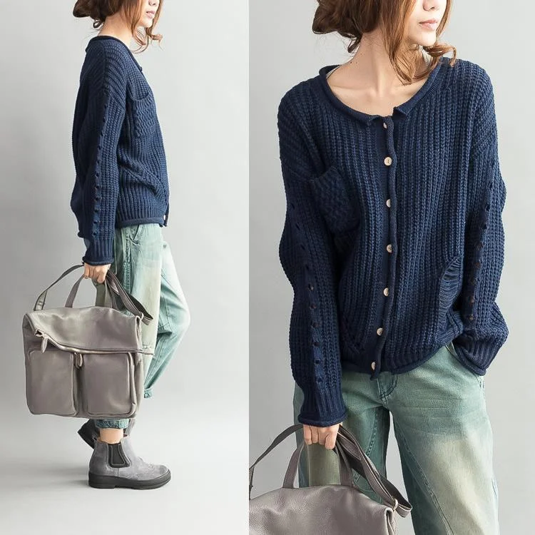 Oversized women's wool coats in a monochromatic look for a trendy outfitNavy sweaters knitted cardigan coat short knitted jacket Oversized women's wool coats in a monochromatic look for a trendy outfitNavy sweaters knitted cardigan coat short knitted jacket