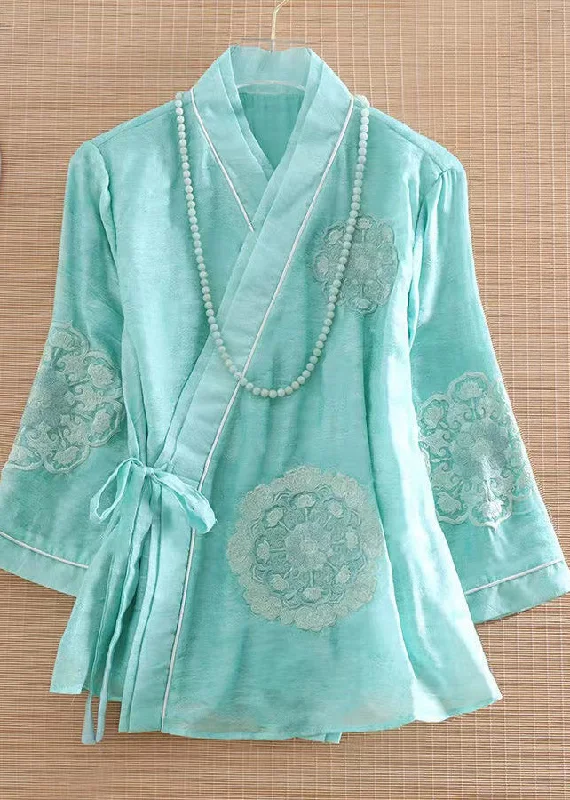 Water - resistant women's trench coats with adjustable cuffs for rainy daysNovelty Green V Neck Embroideried Floral Tie Waist Silk Coats Spring Water - resistant women's trench coats with adjustable cuffs for rainy daysNovelty Green V Neck Embroideried Floral Tie Waist Silk Coats Spring