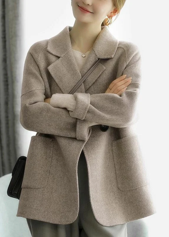 Petite women's wool blend coats with a tailored fit for a flattering silhouetteOriginal Design Khaki Lapel Pockets Woolen Coats Fall Petite women's wool blend coats with a tailored fit for a flattering silhouetteOriginal Design Khaki Lapel Pockets Woolen Coats Fall