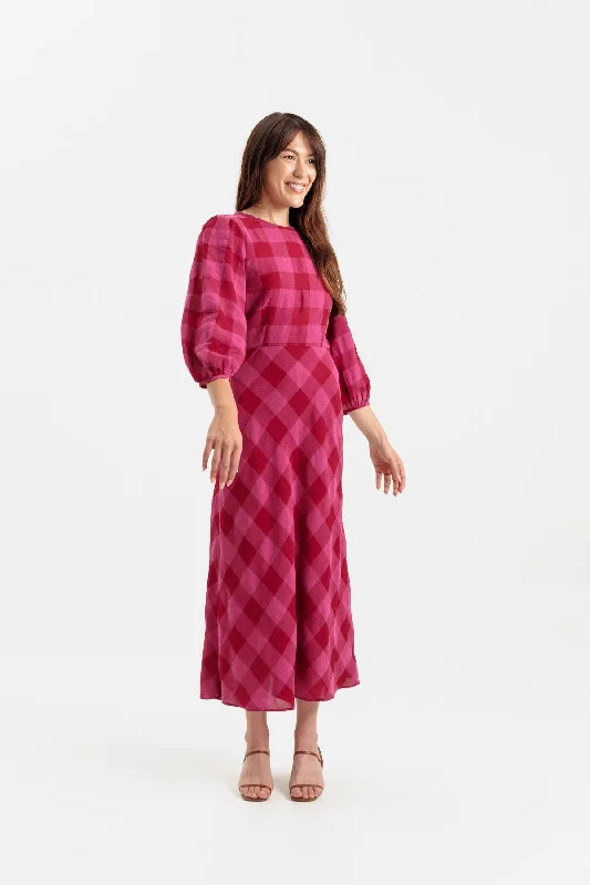 Sleeveless Women's Silk Blend Sweater Dresses for a Sophisticated LookPapercut Patterns Lulee Dress and Skirt Sleeveless Women's Silk Blend Sweater Dresses for a Sophisticated LookPapercut Patterns Lulee Dress and Skirt