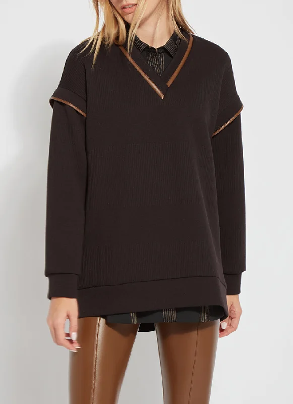 A - Line Women's Merino Wool Sweater Dresses in Classic StylesQuilted Convertible Sweatshirt A - Line Women's Merino Wool Sweater Dresses in Classic StylesQuilted Convertible Sweatshirt